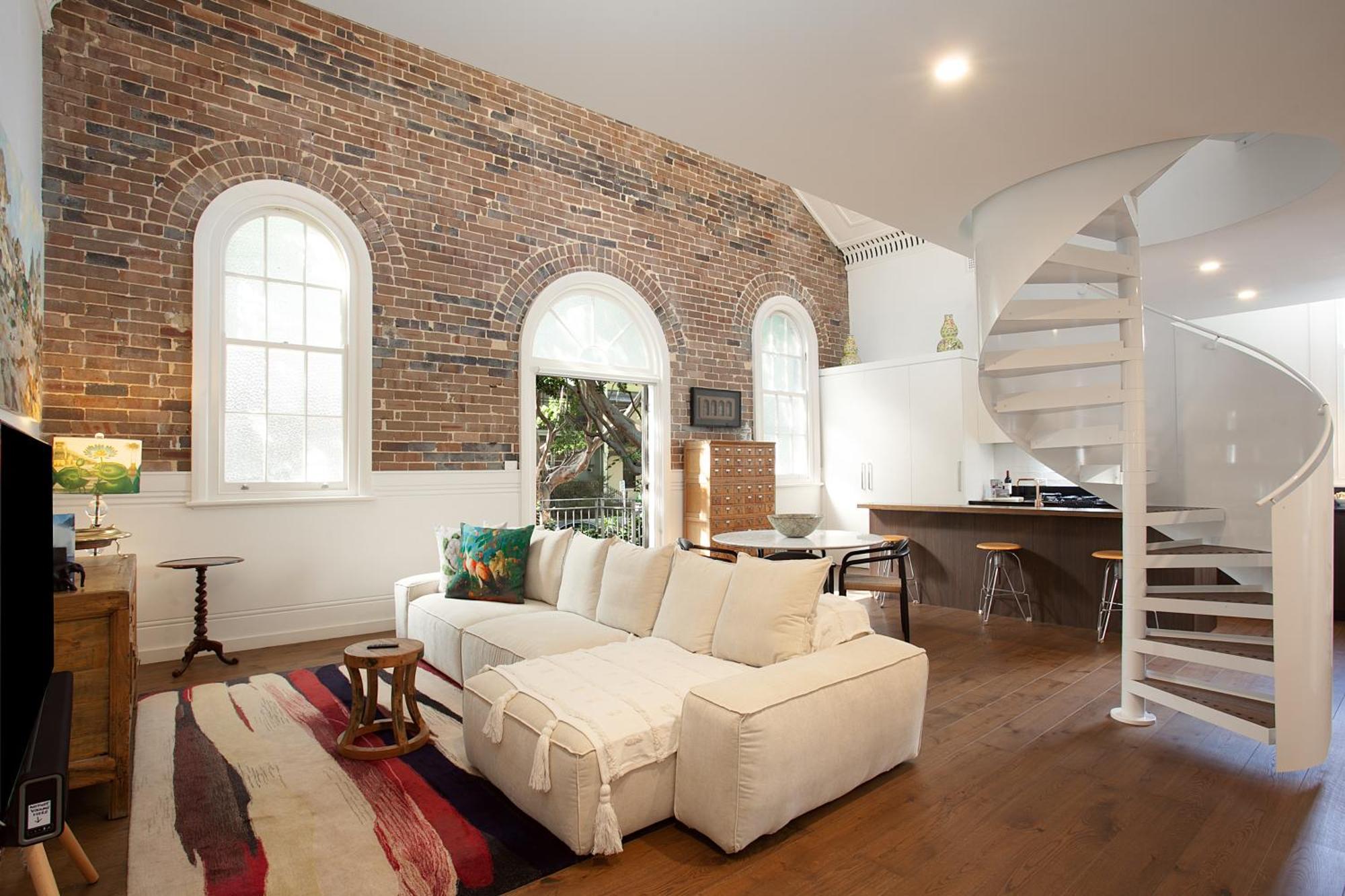Mezzanine Magic, Bondi Junction *
