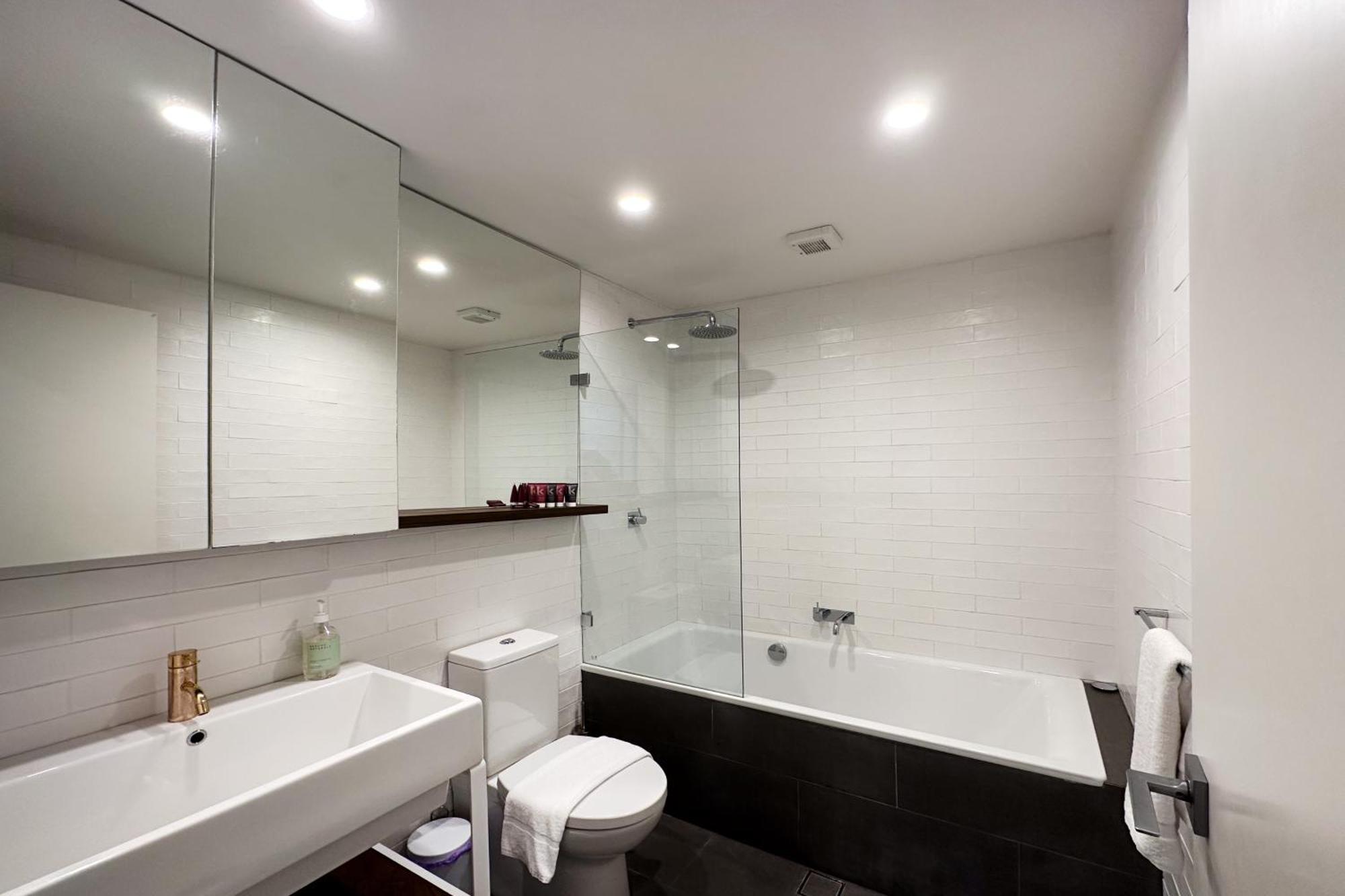 Apartment Mezzanine Magic, Bondi Junction *