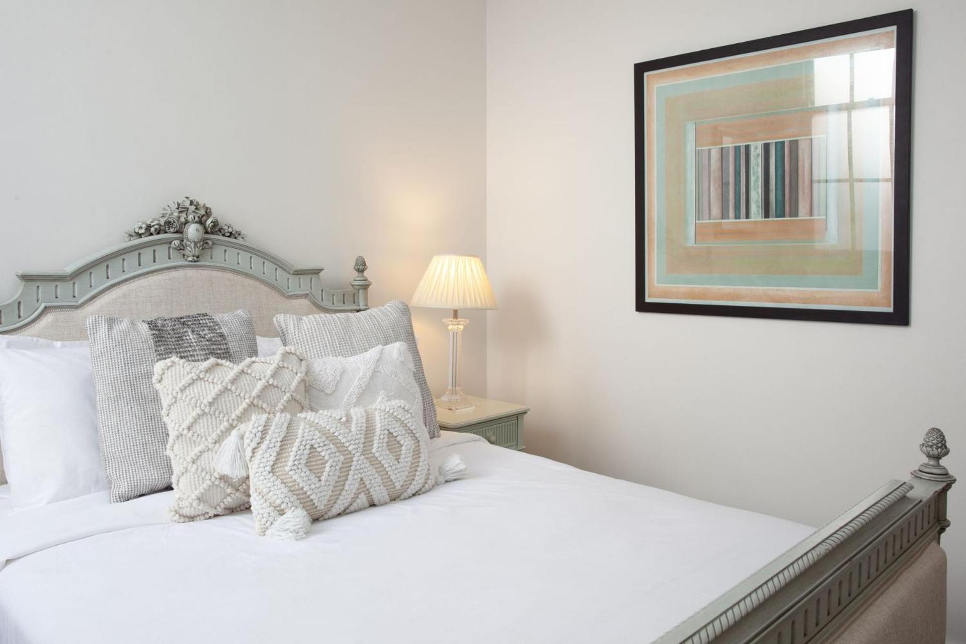 Mezzanine Magic, Bondi Junction Sydney